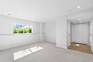 7614 Connie Ln, Inver Grove Heights, MN 55076 - Photo 10