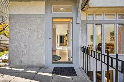 555 Montcalm Place, Saint Paul, MN 55116 - Photo 2