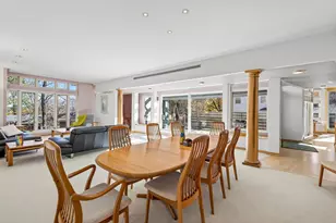 555 Montcalm Pl, Saint Paul, MN 55116 - Photo 8