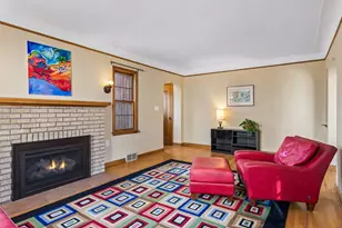 1402 Idaho Ave W, Falcon Heights, MN 55108 - Photo 8