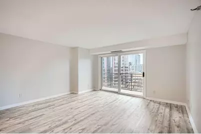 66 9th Street E #1305, Saint Paul, MN 55101 - Photo 4