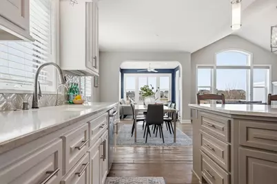 6105 Garland Lane N, Plymouth, MN 55446 - Photo 18