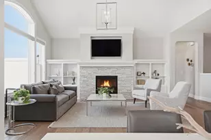 6105 Garland Ln N, Plymouth, MN 55446 - Photo 8