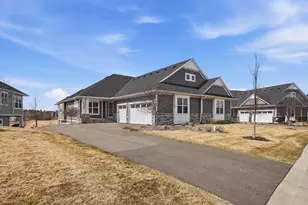 6105 Garland Ln N, Plymouth, MN 55446 - Photo 58