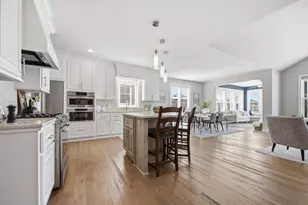 6105 Garland Ln N, Plymouth, MN 55446 - Photo 12