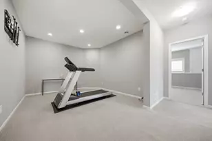 6105 Garland Ln N, Plymouth, MN 55446 - Photo 56