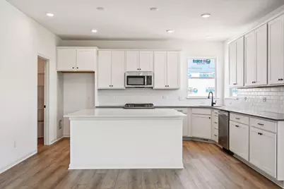 3067 Trinity Dr, Shakopee, MN 55379 - Photo 4