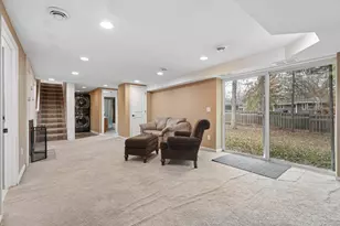 1425 Orkla Dr, Golden Valley, MN 55427 - Photo 18