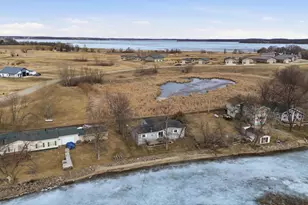 43856 Outlet Beach Rd, Pelican Rapids, MN 56572 - Photo 28
