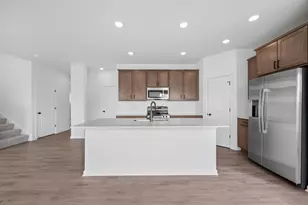 1658 Tyrone Dr, Shakopee, MN 55379 - Photo 10