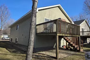 1081 26th Ave SE, Minneapolis, MN 55414 - Photo 2