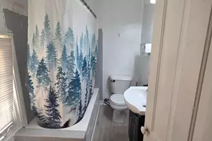 1123 6th St E, Saint Paul, MN 55106 - Photo 18