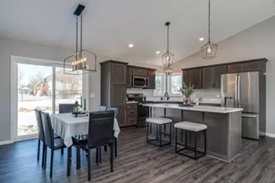 108 Ella Ct, Mankato, MN 56001 - Photo 16