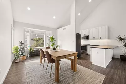 2867 Kenwood Isles Drive, Minneapolis, MN 55408 - Photo 2