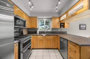 650 Gramsie Rd, Shoreview, MN 55126 - Photo 16