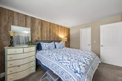 650 Gramsie Road, Shoreview, MN 55126 - Photo 24