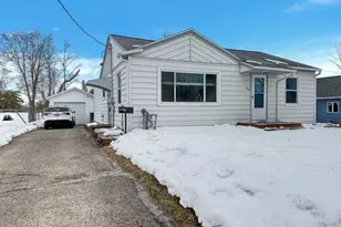 610 15th St NW, Bemidji, MN 56601 - Photo 1