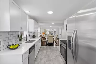 943 Scheffer Avenue, Saint Paul, MN 55102 - Photo 1