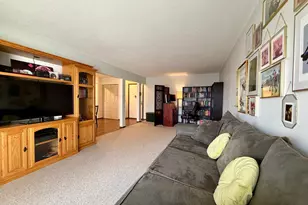 10750 Rockford Rd, Plymouth, MN 55442 - Photo 4