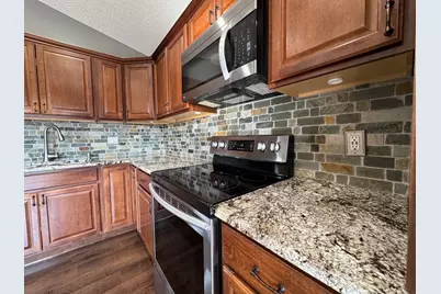 9919 129th Avenue N, Champlin, MN 55316 - Photo 10