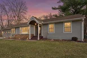 2820 Washta Bay Rd, Chanhassen, MN 55331 - Photo 34