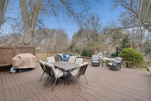 2820 Washta Bay Rd, Chanhassen, MN 55331 - Photo 30
