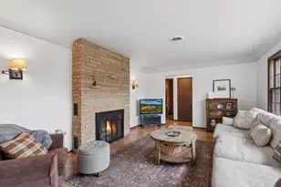 2820 Washta Bay Rd, Chanhassen, MN 55331 - Photo 6