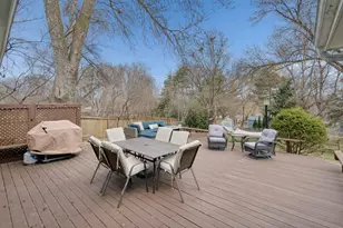 2820 Washta Bay Rd, Chanhassen, MN 55331 - Photo 28