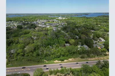 2820 Washta Bay Road, Chanhassen, MN 55331 - Photo 54