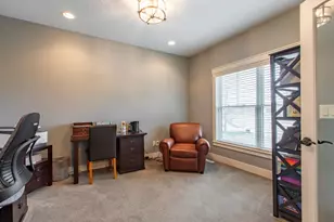 5361 Scenic Oak Dr SW, Rochester, MN 55902 - Photo 18
