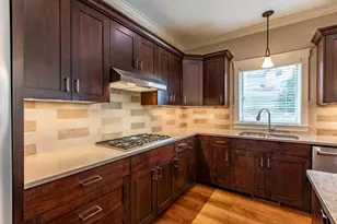5361 Scenic Oak Dr SW, Rochester, MN 55902 - Photo 14