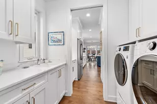 7070 Highland Ct, Eden Prairie, MN 55346 - Photo 24