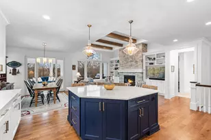 7070 Highland Ct, Eden Prairie, MN 55346 - Photo 4