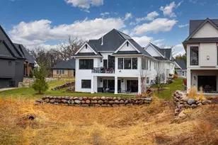 7070 Highland Ct, Eden Prairie, MN 55346 - Photo 40