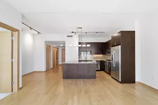 1120 S 2nd St, Minneapolis, MN 55415 - Photo 16