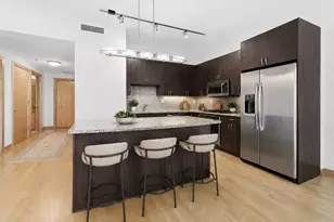 1120 S 2nd St, Minneapolis, MN 55415 - Photo 2