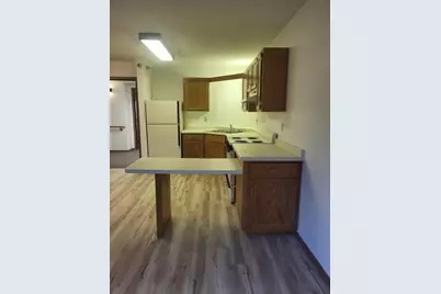 609 Main Street S #3, Renville, MN 56284 - Photo 2