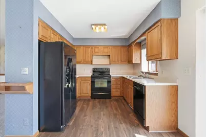 2082 Asplund Road, New Richmond, WI 54017 - Photo 8