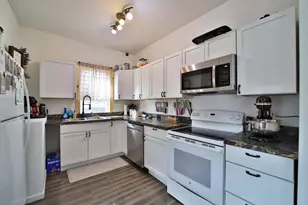 319 2nd St NE, Staples, MN 56479 - Photo 2