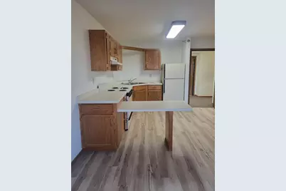 609 Main Street S #4, Renville, MN 56284 - Photo 2