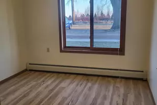 609 Main St S, Renville, MN 56284 - Photo 8