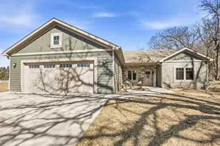 1641 38th St S, Saint Cloud, MN 56301 - Photo 2