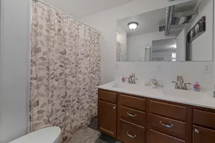 421 Webster Street N, Kasota, MN 56050 - Photo 16