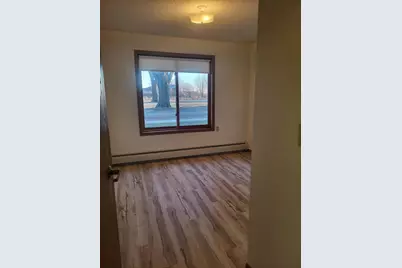 609 Main Street S #6, Renville, MN 56284 - Photo 6