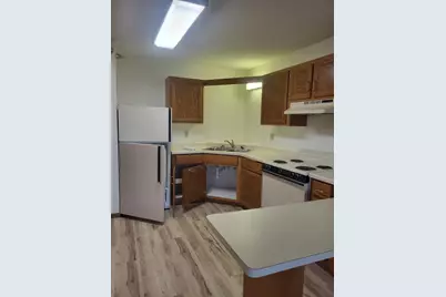 609 Main Street S #6, Renville, MN 56284 - Photo 1