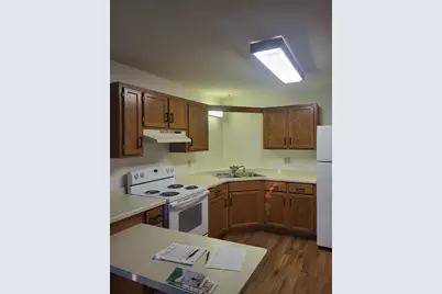 609 Main Street S #7, Renville, MN 56284 - Photo 2