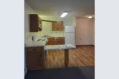 609 Main Street S #7, Renville, MN 56284 - Photo 4