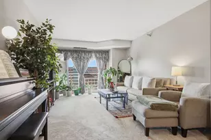 66 9th St E, Saint Paul, MN 55101 - Photo 12