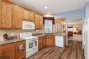 15739 Farnham Ave N, Hugo, MN 55038 - Photo 14