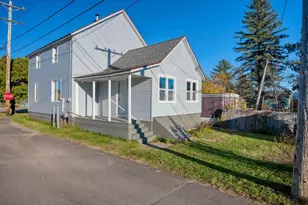 101 E Minnesota Ave, Gilbert, MN 55741 - Photo 4